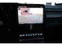 Renault Rafale 1.2 E-Tech 4x4 Plug-in Hybrid 300 Esprit Alpine | 300 PK | Panoramadak | Matrix LED | Head-up display | Trekhaak | Renault Rafale Esprit Alpine met 300 PK plug-in hybride aandrijving, voorzien van een 1.2-liter 3-cilinder benzinemotor in combinatie met elektromotoren en 4x4-aandrijving. Uitgerust met pano