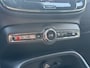 Volvo XC40 2.0 T4 R-Design / Navigatie / Airco Automatisch / Sensoren Voor&Achter / Achterklep Automatisch / Start&Stop /
