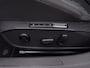 Volkswagen Golf 1.5 eTSI Style | Camera | Elek. Stoel | Side-Assist | Navi | IQ-Light |