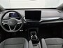 Volkswagen ID.4 Pro Limited Edition 77 kWh 286 PK | Trekhaak | Black style | Apple Carplay draadloos | Camera | Keyless access | Dodehoeksensoren | Navigatie | Android Auto draadloos | 19" Lichtmetalen velgen | Stoelverwarming | Adaptieve cruise control | Stuurverwarming |