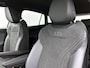 Volkswagen ID.4 Pro Limited Edition 77 kWh 286 PK | Trekhaak | Black style | Apple Carplay draadloos | Camera | Keyless access | Dodehoeksensoren | Navigatie | Android Auto draadloos | 19" Lichtmetalen velgen | Stoelverwarming | Adaptieve cruise control | Stuurverwarming |