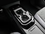 Volkswagen ID.4 Pro Limited Edition 77 kWh 286 PK | Trekhaak | Black style | Apple Carplay draadloos | Camera | Keyless access | Dodehoeksensoren | Navigatie | Android Auto draadloos | 19" Lichtmetalen velgen | Stoelverwarming | Adaptieve cruise control | Stuurverwarming |