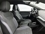 Volkswagen ID.4 Pro Limited Edition 77 kWh 286 PK | Trekhaak | Black style | Apple Carplay draadloos | Camera | Keyless access | Dodehoeksensoren | Navigatie | Android Auto draadloos | 19" Lichtmetalen velgen | Stoelverwarming | Adaptieve cruise control | Stuurverwarming |