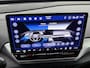 Volkswagen ID.4 Pro Limited Edition 77 kWh 286 PK | Trekhaak | Black style | Apple Carplay draadloos | Camera | Keyless access | Dodehoeksensoren | Navigatie | Android Auto draadloos | 19" Lichtmetalen velgen | Stoelverwarming | Adaptieve cruise control | Stuurverwarming |