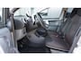 Peugeot 107 1.0-12V 68pk Sportium 5 drs Airco Elek pakket *73272km* Toerenteller 14 inch LM *Goed onderhouden*