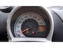 Peugeot 107 1.0-12V 68pk Sportium 5 drs Airco Elek pakket *73272km* Toerenteller 14 inch LM *Goed onderhouden*