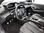 Peugeot 208 1.2 GT | Navigatie | Achteruitrij Camera | Dodehoek Bewaking | Climate Control | Cruise Control |