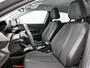 Peugeot e-2008 EV Allure 50 kWh | Parkeersensoren | Navigatie | Apple Carplay/Android Auto | Climate Control | 17" LMV |
