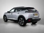 Peugeot e-2008 EV Allure 50 kWh | Parkeersensoren | Navigatie | Apple Carplay/Android Auto | Climate Control | 17" LMV |