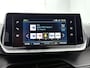 Peugeot e-2008 EV Allure 50 kWh | Parkeersensoren | Navigatie | Apple Carplay/Android Auto | Climate Control | 17" LMV |