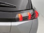 Peugeot e-2008 EV Allure 50 kWh | Parkeersensoren | Navigatie | Apple Carplay/Android Auto | Climate Control | 17" LMV |