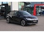 Volkswagen ID.Polo Life First Edition 52 kWh 211PK / 155kW, Achteruitrijcamera (Rear View), verwarmbare voorstoelen, navigatie, dodehoekdetectie (Side Assist), draadloos Apple Carplay & Android Auto, draadloos telefoon laden, grootlichtassistent, verwarmbaar stuurwiel, 2-zone climatronic, planbare voorklimatisering, 18'' LMV 'Linz'