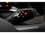 Volkswagen ID.Polo Life First Edition 52 kWh 211PK / 155kW, Achteruitrijcamera (Rear View), verwarmbare voorstoelen, navigatie, dodehoekdetectie (Side Assist), draadloos Apple Carplay & Android Auto, draadloos telefoon laden, grootlichtassistent, verwarmbaar stuurwiel, 2-zone climatronic, planbare voorklimatisering, 18'' LMV 'Linz'