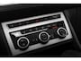 SEAT Ateca FR Business Intense | Achteruitrijcamera | Airconditioning automatisch met 2-zone-temperatuurregeling | Centrale vergr. met afstandsbediening en Keyless Entry&Go