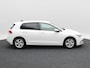 Volkswagen Golf 1.0 TSi 115 Pk Life | Adaptive cruise | Climatronic | Navigatie | CarPlay | 16 Inch | 83.232 Km !!