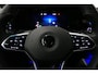 Volkswagen Golf 1.4 GTE / GTI Look Diffuser / GTI look Spoiler / Maxton Design Bodykit / Matrix LED / Apple Carplay - Android Auto / Stoelverwarming / Ambienteverlichting / Moonstone Grey / 19'' LMV / Achteruitrijcamera / Sport-Chassis / Rode zadels / DCC / Mistverlichting LED / Adaptive Cruise Control