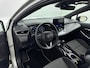 Toyota Corolla Touring Sports Hybrid 140 Dynamic | Apple Carplay / Android Auto | Stoelverwarming | Parkeersensoren voor/achter | Adaptive Cruise | Keyless | Clima | Camera | Full LED | 17 inch