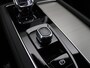 Volvo XC90 2.0 T8 Plug-in hybrid AWD Plus Black Edition Panoramadak, Trekhaak, Luchtvering, 21" LM Velgen, Harman Kardon Audio, 360gr. Camera, Head-Up Display