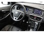 Volvo V40 T3 R-DESIGN -PANO.DAK|PREMIUM-SOUND|POWER-SEATS|LEDER|CAMERA|ADAP.CRUISE|STANDKACHEL|ADAP.LED|BLIS|SPORTCHASSIS|KEYLESS|RTI|PRIVACY.GLAS|17"