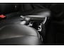Volvo V40 T3 R-DESIGN -PANO.DAK|PREMIUM-SOUND|POWER-SEATS|LEDER|CAMERA|ADAP.CRUISE|STANDKACHEL|ADAP.LED|BLIS|SPORTCHASSIS|KEYLESS|RTI|PRIVACY.GLAS|17"