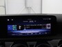 Mercedes-Benz A-klasse 180 Business Line | Half Leder | Stoelverwarming | Adaptive cruise | Camera | Park assist | Carplay | Climate control | Navigatie | DAB |