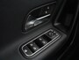 Mercedes-Benz A-klasse 180 Business Line | Half Leder | Stoelverwarming | Adaptive cruise | Camera | Park assist | Carplay | Climate control | Navigatie | DAB |