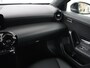 Mercedes-Benz A-klasse 180 Business Line | Half Leder | Stoelverwarming | Adaptive cruise | Camera | Park assist | Carplay | Climate control | Navigatie | DAB |