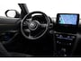 Toyota Yaris Cross 1.5 Hybrid AWD Adventure | Apple Carplay / Android Auto | Stoelverwarming | 18 inch | Keyless | Adaptive Cruise | Clima | Camera | Full LED |