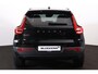 Volvo XC40 T5 Recharge R-Design - Panorama/schuifdak - IntelliSafe Assist - 360º Camera - Harman/Kardon audio - Verwarmde voorstoelen & stuur - Parkeersensoren voor & achter - Elektr. bedienb. voorstoelen met geheugen links - Standkachel - Extra getint glas - Inklapbare trekhaak - 19' LMV