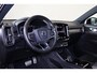Volvo XC40 T5 Recharge R-Design - Panorama/schuifdak - IntelliSafe Assist - 360º Camera - Harman/Kardon audio - Verwarmde voorstoelen & stuur - Parkeersensoren voor & achter - Elektr. bedienb. voorstoelen met geheugen links - Standkachel - Extra getint glas - Inklapbare trekhaak - 19' LMV