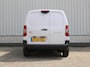 Toyota ProAce City 1.5 D-4D L1 Professional | Automaat | 3-zits | Clima | Navi | Camera | Cruise | Dodehoek detectie | Stoel- en stuurverwarming | Digitale binnenspiegel |