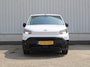 Toyota ProAce City 1.5 D-4D L1 Professional | Automaat | 3-zits | Clima | Navi | Camera | Cruise | Dodehoek detectie | Stoel- en stuurverwarming | Digitale binnenspiegel |