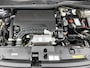 Peugeot 208 1.2 PureTech Allure Pack 101 PK | Apple carplay | Android auto | Climate control | Adaptive cruise control | Camera | Parkeersensoren | Lichtmetalen velgen | Stoelverwarming | Privacy glass |