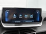Peugeot 208 1.2 PureTech Allure Pack 101 PK | Apple carplay | Android auto | Climate control | Adaptive cruise control | Camera | Parkeersensoren | Lichtmetalen velgen | Stoelverwarming | Privacy glass |