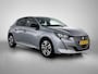 Peugeot 208 1.2 PureTech Allure Pack 101 PK | Apple carplay | Android auto | Climate control | Adaptive cruise control | Camera | Parkeersensoren | Lichtmetalen velgen | Stoelverwarming | Privacy glass |