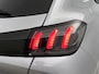 Peugeot 208 1.2 PureTech Allure Pack 101 PK | Apple carplay | Android auto | Climate control | Adaptive cruise control | Camera | Parkeersensoren | Lichtmetalen velgen | Stoelverwarming | Privacy glass |