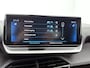 Peugeot 208 1.2 PureTech Allure Pack 101 PK | Apple carplay | Android auto | Climate control | Adaptive cruise control | Camera | Parkeersensoren | Lichtmetalen velgen | Stoelverwarming | Privacy glass |