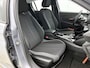 Peugeot e-208 EV Blue Lease Active 50 kWh | Automaat | Trekhaak | Apple carplay | Android auto | Cruise control | Climate control | Parkeersensoren |