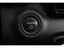 Toyota Yaris 1.5 Hybrid 115 Dynamic | Apple Carplay / Android Auto | Dodehoek detectie | Parkeersensoren voor/achter | Stoel-/stuurverwarming | Adaptive Cruise | Clima | Keyless | Camera | 16 inch