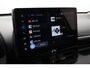 Toyota Yaris 1.5 Hybrid 115 Dynamic | Apple Carplay / Android Auto | Dodehoek detectie | Parkeersensoren voor/achter | Stoel-/stuurverwarming | Adaptive Cruise | Clima | Keyless | Camera | 16 inch