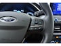Ford Focus 1.0 EcoBoost Titanium Business | Panoarama dak | Navigatie | Lichtmetalen velgen