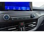 Ford Focus 1.0 EcoBoost Titanium Business | Panoarama dak | Navigatie | Lichtmetalen velgen