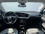 Opel Mokka-e Elegance 50-kWh 11kw bl. Navigatie via Apple Carplay of Android Auto / Achteruitrijcamera / Parkeersensoren achter / Cruise control / Lane assist / DAB radio / Telefoon voorbereiding * DAB radio / Lichtmetalen wielen 17" / Stoelverwarming  / Elektrische ramen / Elektrische spiegels