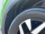 Opel Mokka-e Elegance 50-kWh 11kw bl. Navigatie via Apple Carplay of Android Auto / Achteruitrijcamera / Parkeersensoren achter / Cruise control / Lane assist / DAB radio / Telefoon voorbereiding * DAB radio / Lichtmetalen wielen 17" / Stoelverwarming  / Elektrische ramen / Elektrische spiegels