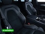 Volvo V90 2.0 T6 AWD R-Design | Pano | Trekhaak | Headup | Harman Kardon | Pilot assist | Stoel- & Stuurverwarming | 19"LMV, Extra getint glas, 1/2 leer/alcantara, PDC + Camera, Apple Carplay, Elec. achterklep