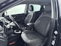 Hyundai ix35 1.6i GDI Go! | Navigatie | Camera | Climate Control | Led Dagrijverlichting | 4 Seiz Banden | Stoelverwarming voor |