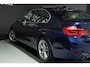 BMW 3-Serie 318i High Executive / SCHUIFDAK / LEDER / CARPLAY / STOELVERW