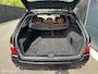 Mercedes-Benz E-klasse Estate 350 CGI Avantgarde motor rookt!