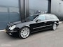 Mercedes-Benz E-klasse Estate 350 CGI Avantgarde motor rookt!