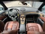 Mercedes-Benz E-klasse Estate 350 CGI Avantgarde motor rookt!